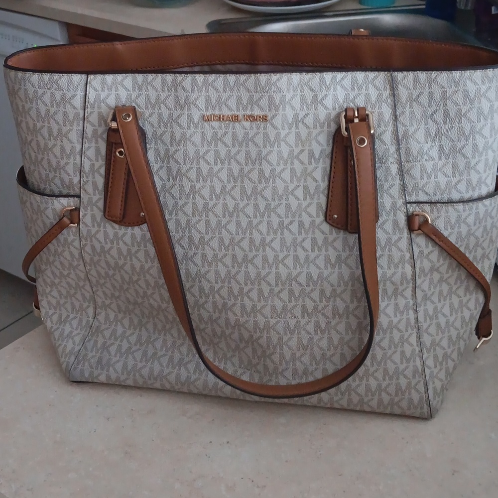 Michael Kors handbag
